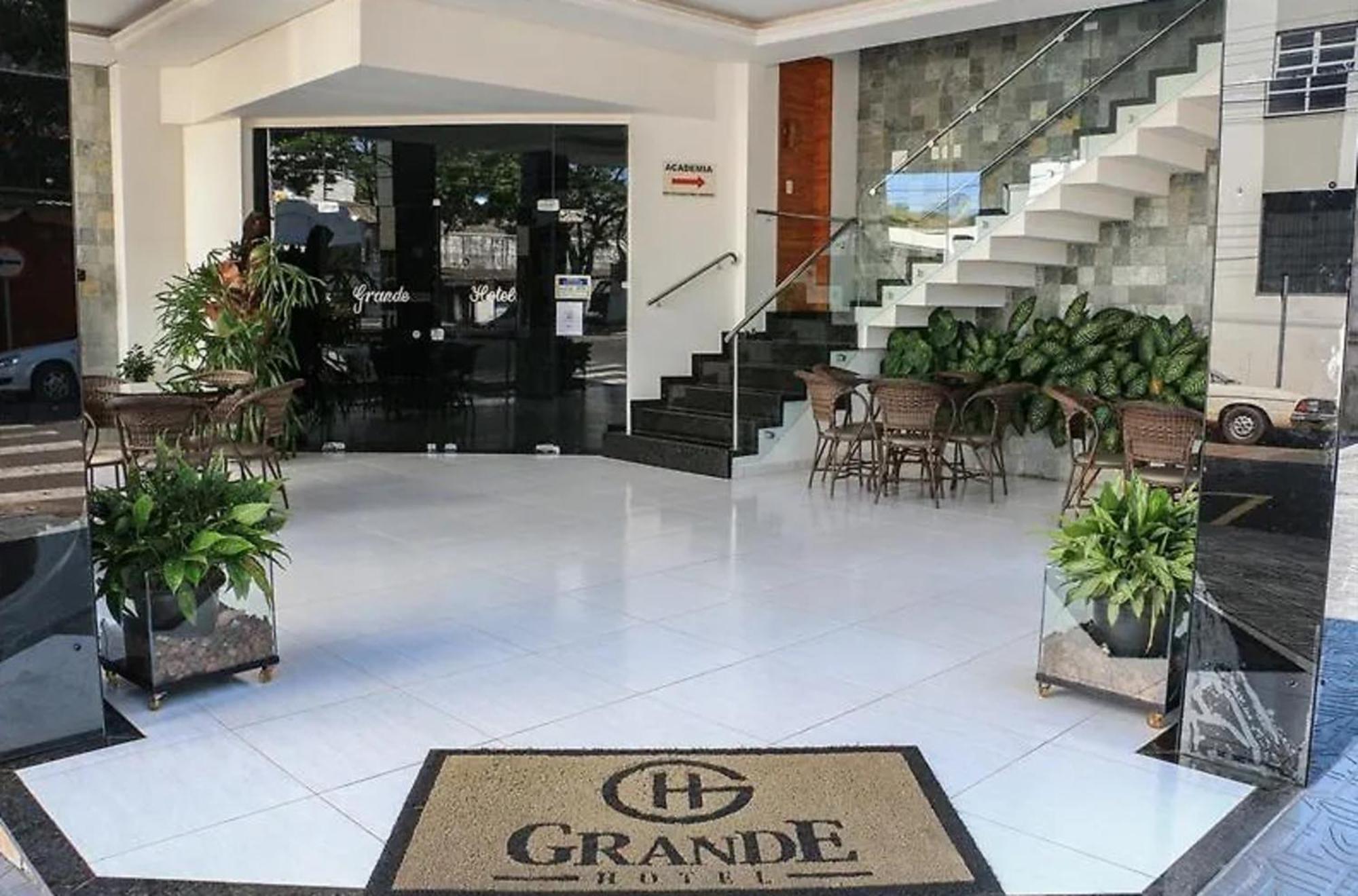 Grande Hotel Paranavaí Exteriör bild
